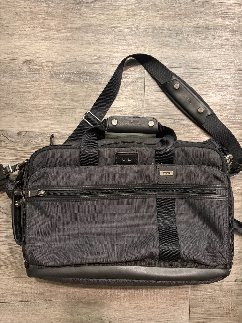 TUMI Black Men’s Convertible Briefcase - Sleek Travel & Work Bag